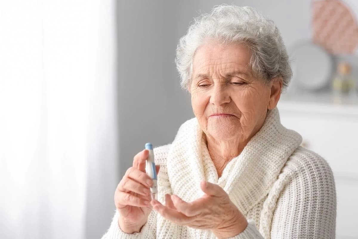 Why Thousands of American Seniors Are Turning to Canada for Affordable Insulin
